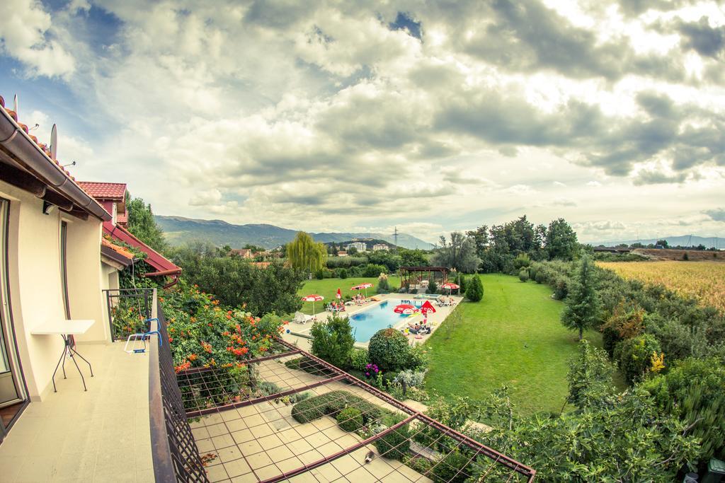 Oaza Inn Ohrid Esterno foto